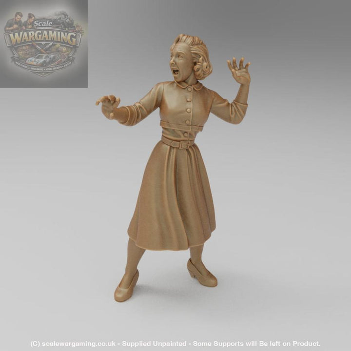 SW1043 Vera looking Scared - Figure