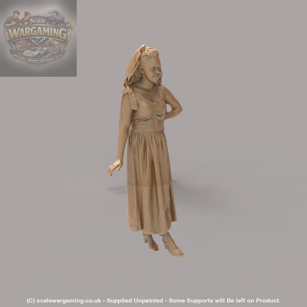 MM1399 Female in long dress Figure