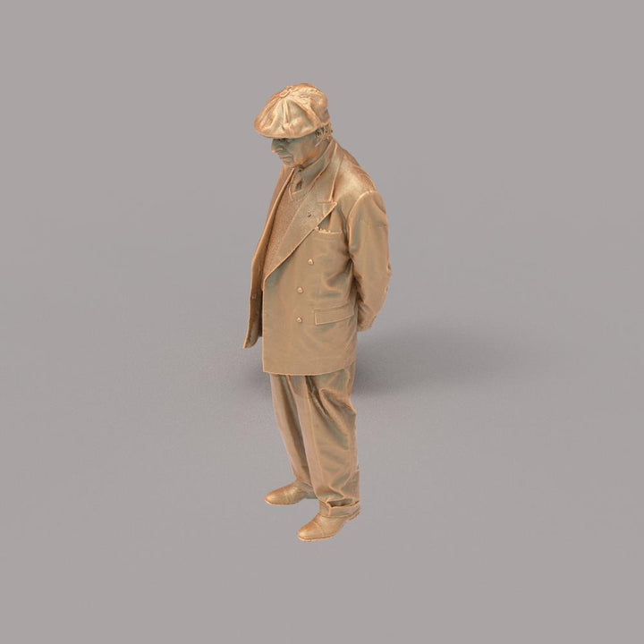 132s-0029 WW2 Older Gentleman Figure