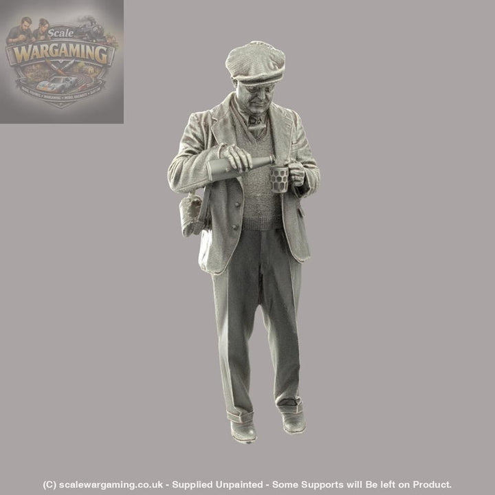 132s-0056 Smart Male Pouring Beer WW2 Era Figure