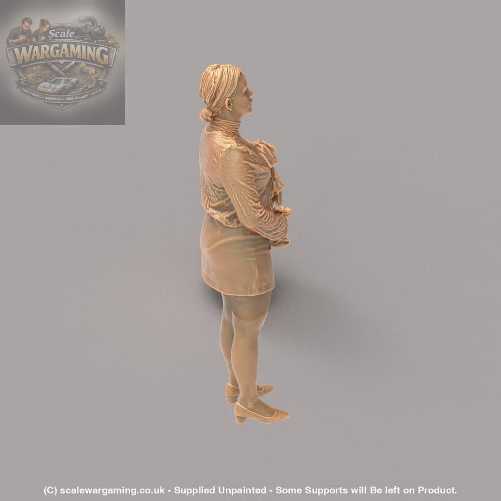 MM4162 Young Office Girl Figure