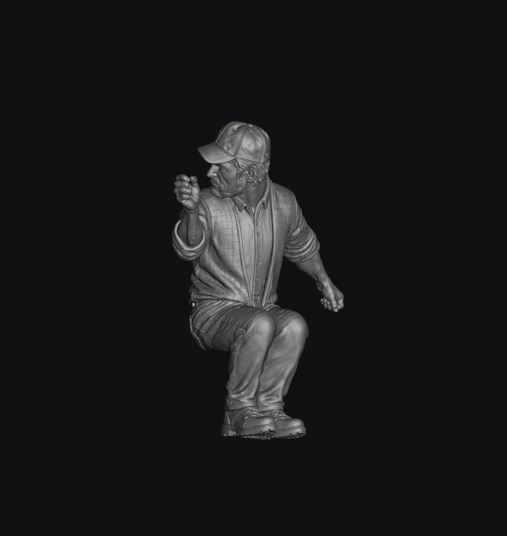 SMF9554 1:32 Scale Male Sitting Tractor Driver 1