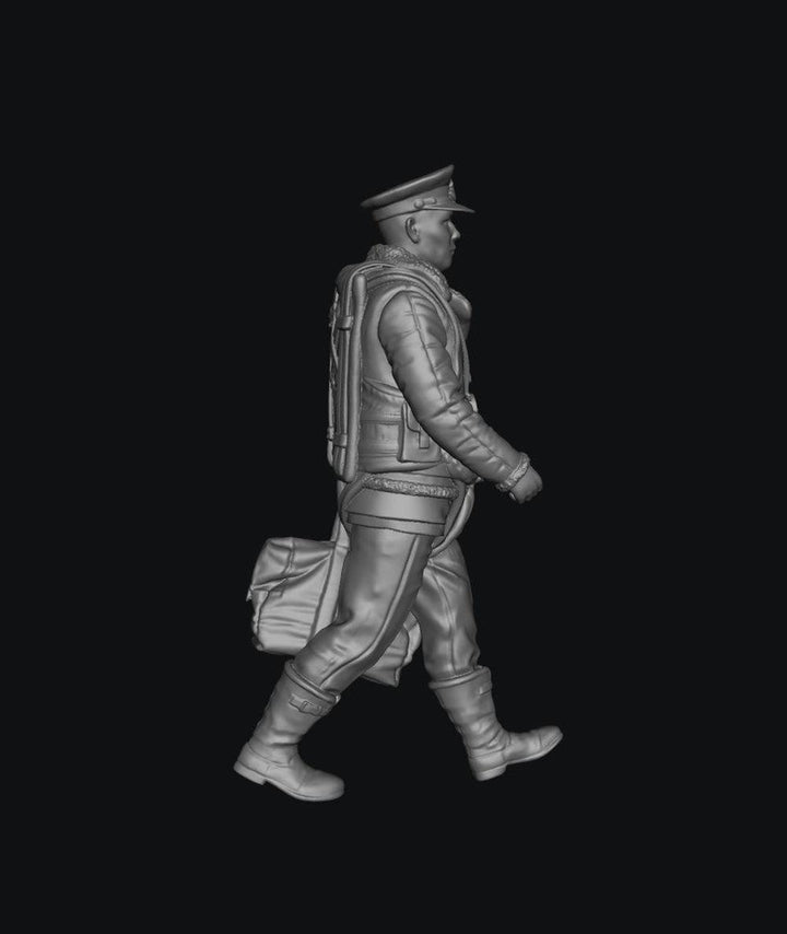 SW9270 WW2 RAF Bomber Aircrew 7 Walking
