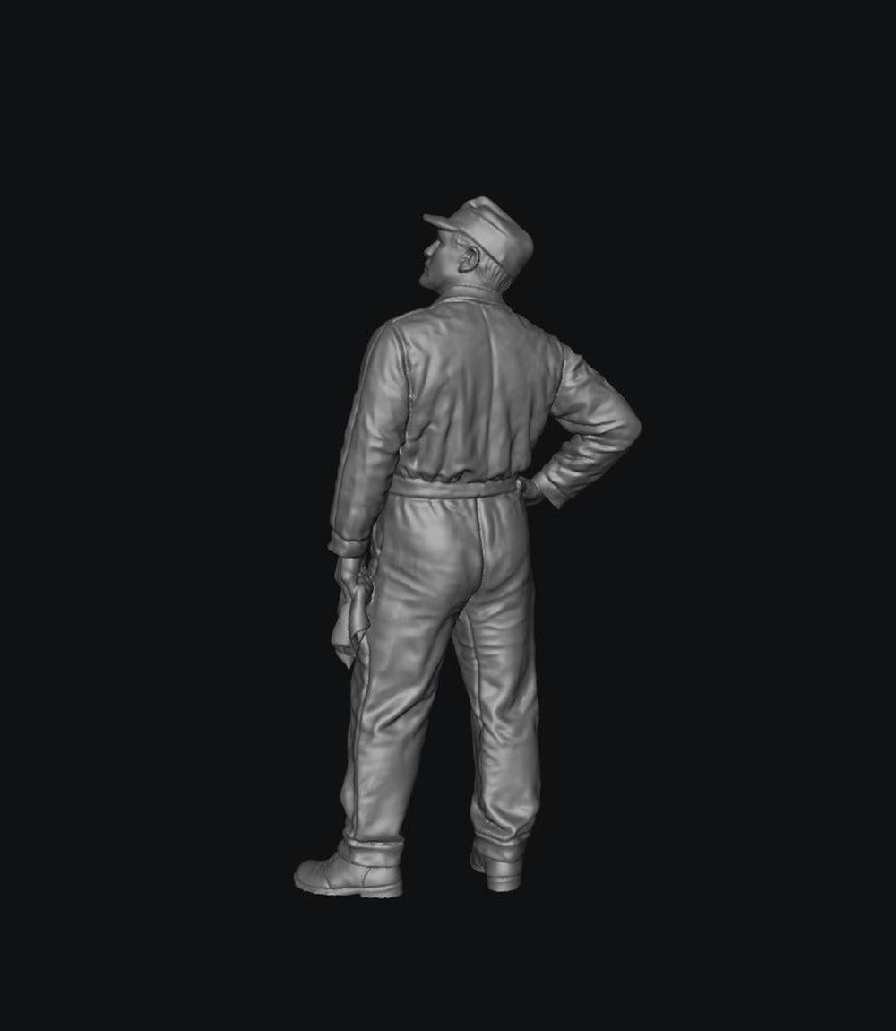 SW8244 WW2 Allied Air Force Ground Crew Looking Up
