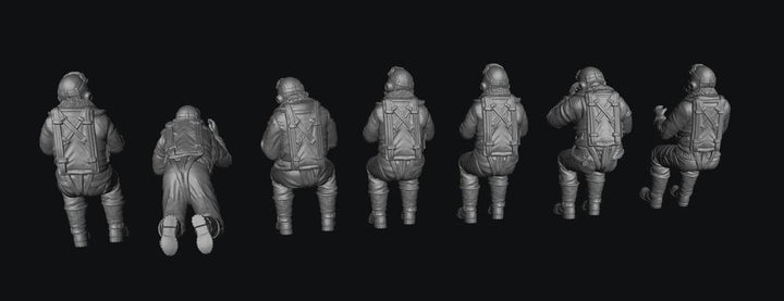 SW2209 WWII RAF Bomber Aircrew Figures