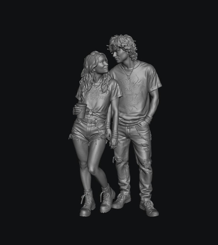 WOSC023 Bar/Pub 2 - Queue Guest 3 - The Metal Couple TT 1:120 Scale