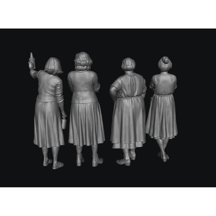 SW9529 1940 Doorstep Housewives