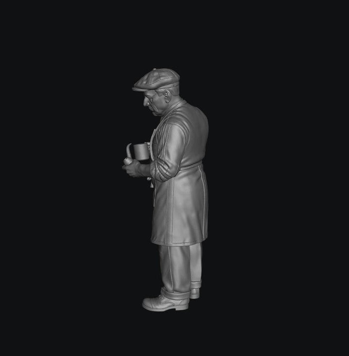 SW9564 16mm 1:19 Scale Old man on Tea Break