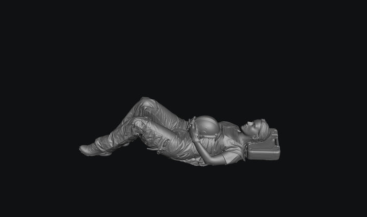 SW1095 Female Builder Sleeping