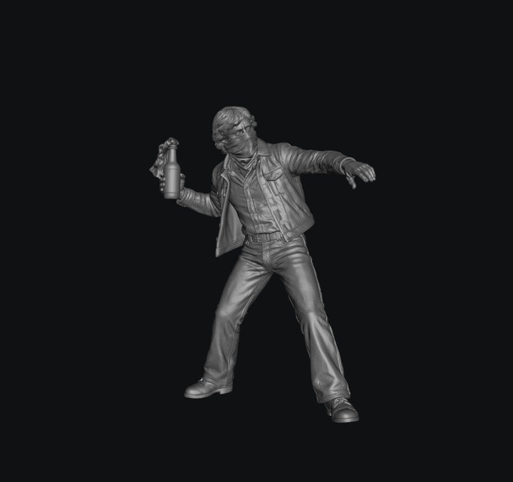 SW9611 Rioting Figure 4