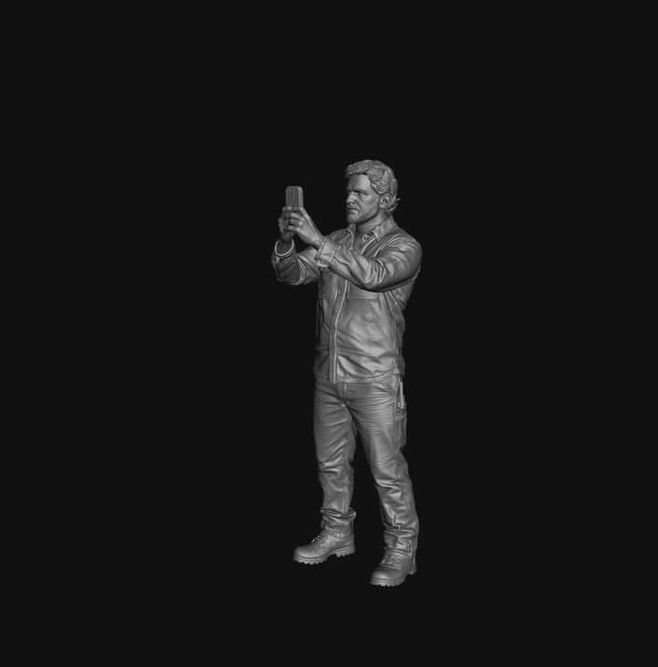 SMCastings002: Male Looking at Phone