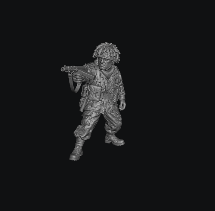 WB-UKP-001 British Paratrooper Officer Standing 1 Heroic
