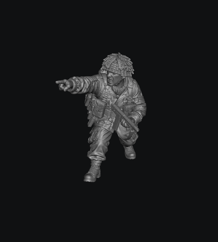 WB-UKP-002 NCO Advancing Shouting Orders with Sten Gun 1 Heroic