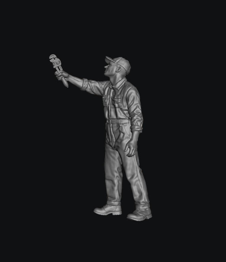 SW9283 WW2 Allied Ground Crew - Handing Over Wrench