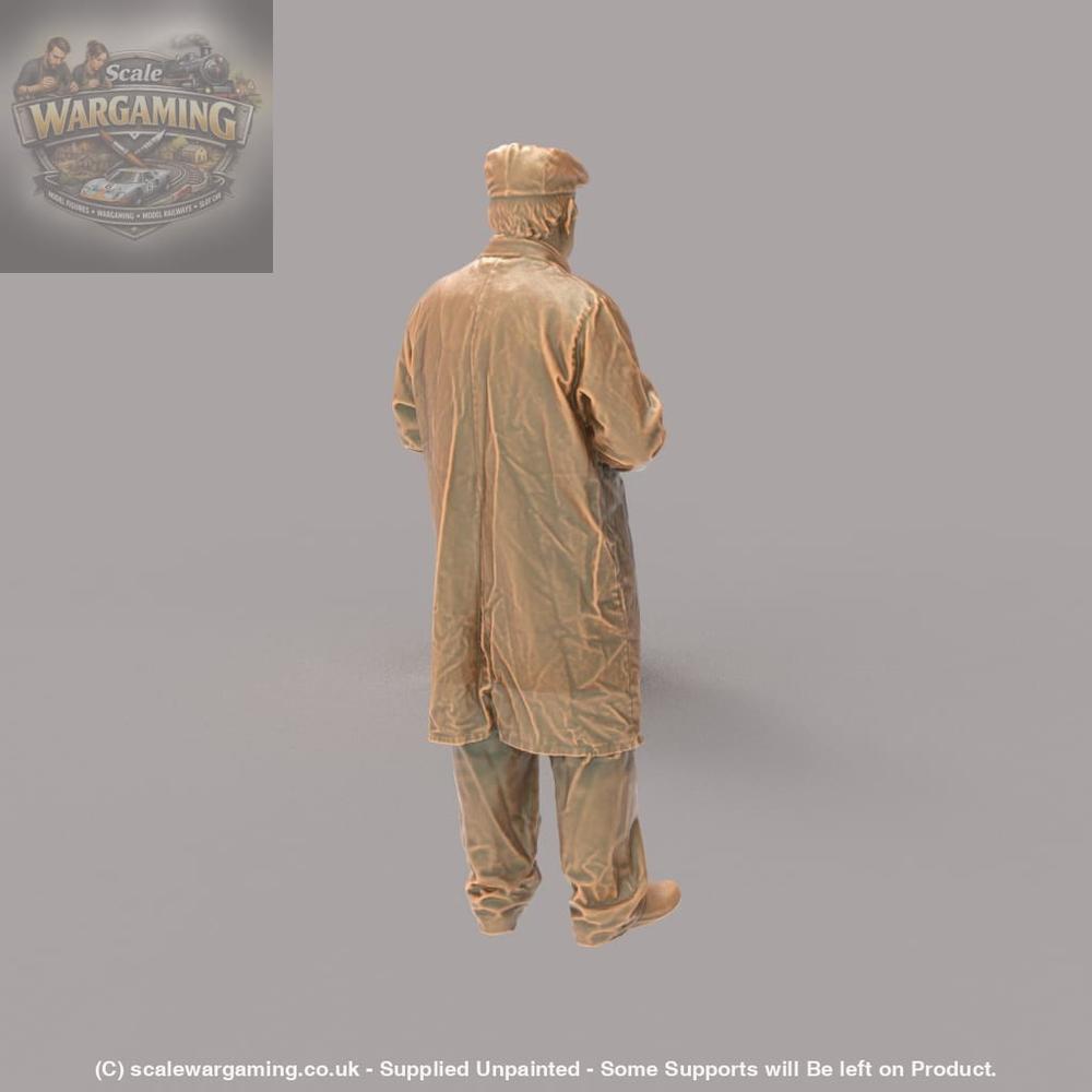 132s-0037 Male Drover/Farmer with Tea Cup Figure