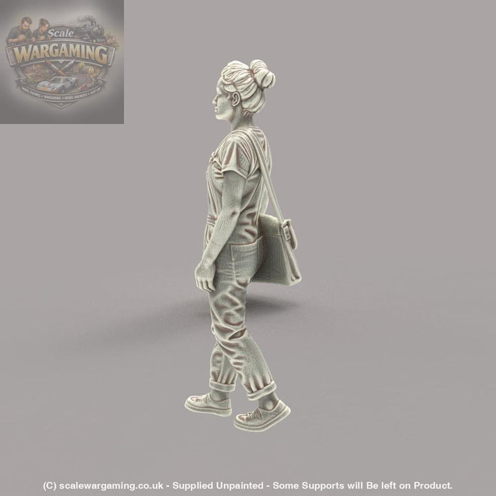 MM4181 Female Walking Figure