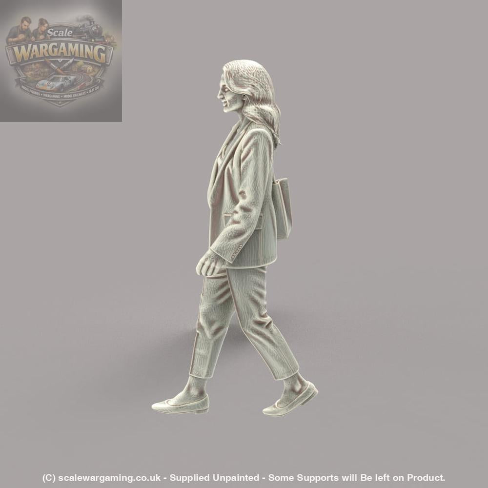 MM4190 Female Office Worker Figure
