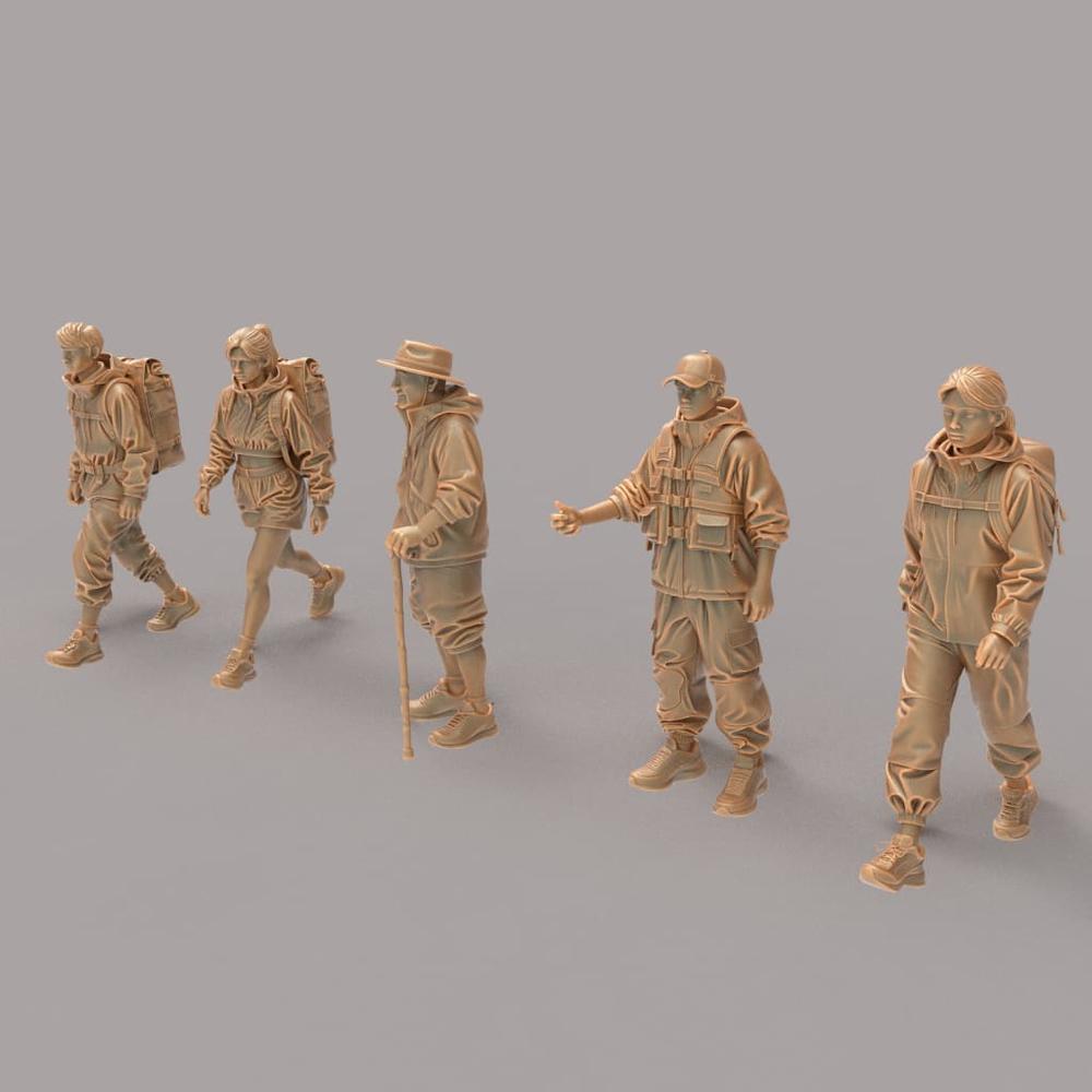 MM4197 Camping Hikers Group Figure