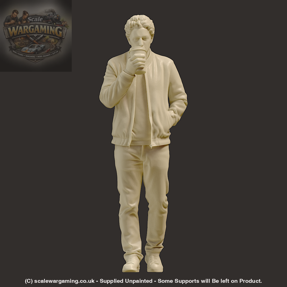 MM4253 Male with Coffee walking - Figure