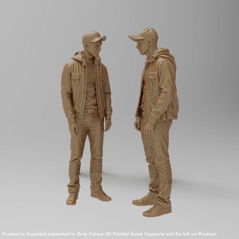 MM4325 2 Young Lads Chatting Figure