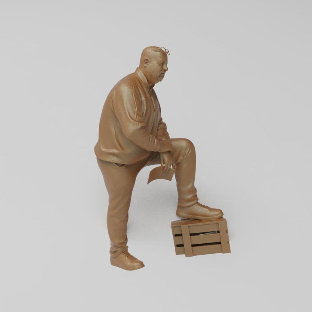 MM4380 Roger Barker Slots 1 Figure