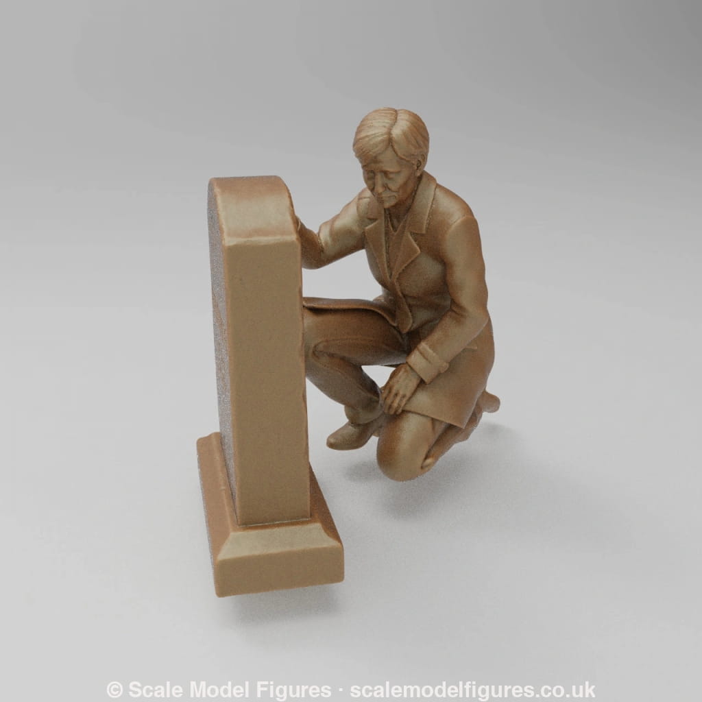 SW2147 Female Farwell to Husband - Figure