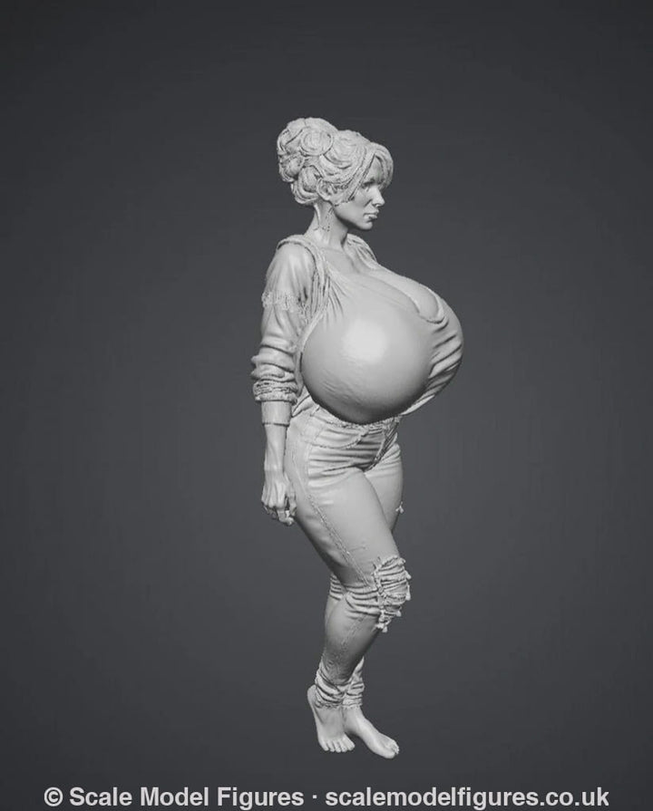 SMF3120 Large Busted Girl Walking - Figure