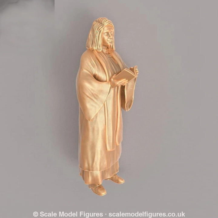MM324 Female Vicar/Clergy Figure