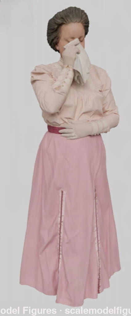 132s-0108 Victorian Lady blowing nose or crying Figure