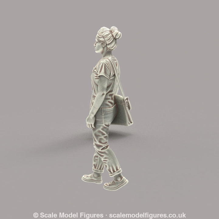 MM4181 Female Walking Figure