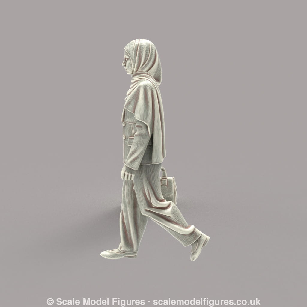 MM4192 Female Wearing Head Scarf Figure