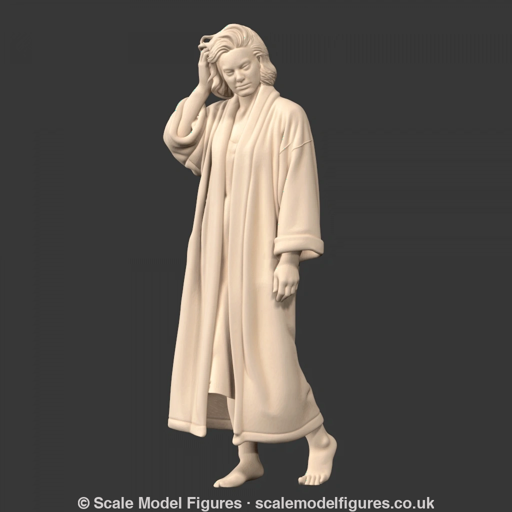 MM4238 Female in Bathrobe - Figure