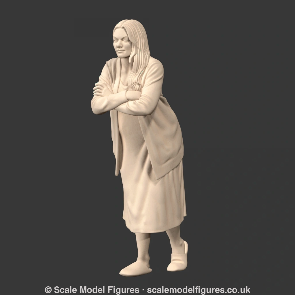 MM4250 Female Leaning Forward in Bathrobe - Figure