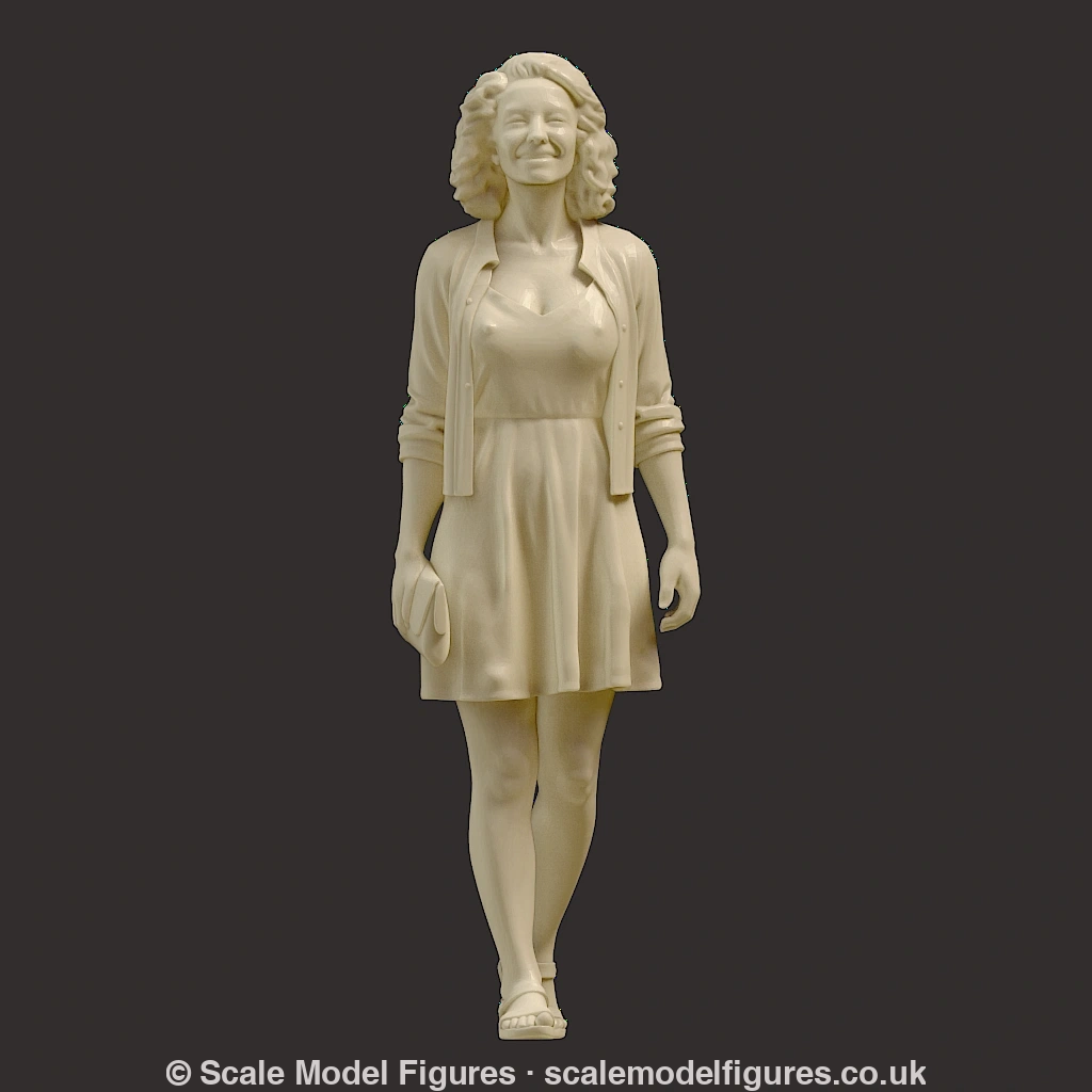 MM4264 Female out for a Walk - Figure