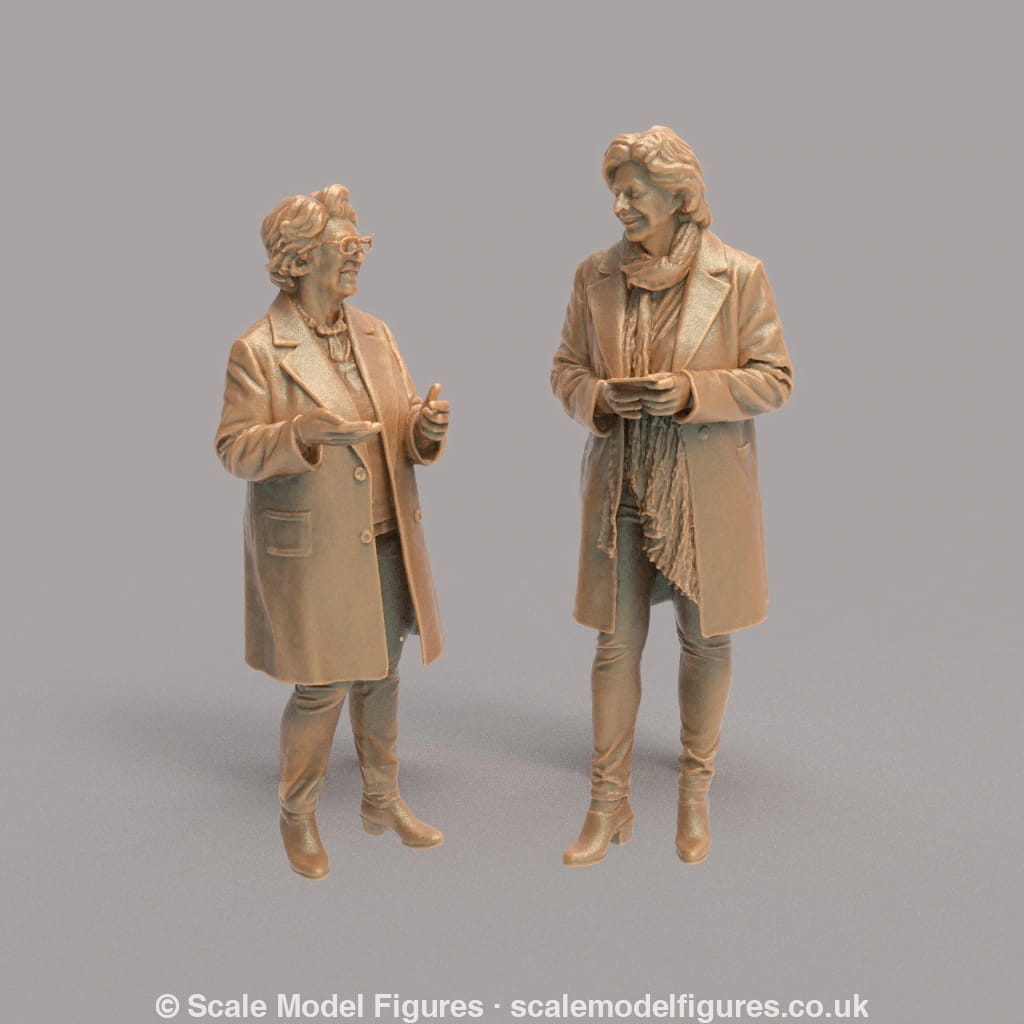 MM4299 2 Older Females Chatting Figure
