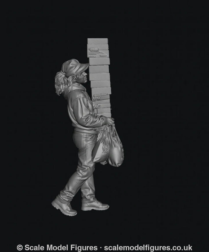 SMF5048 Female Shopper - Figure