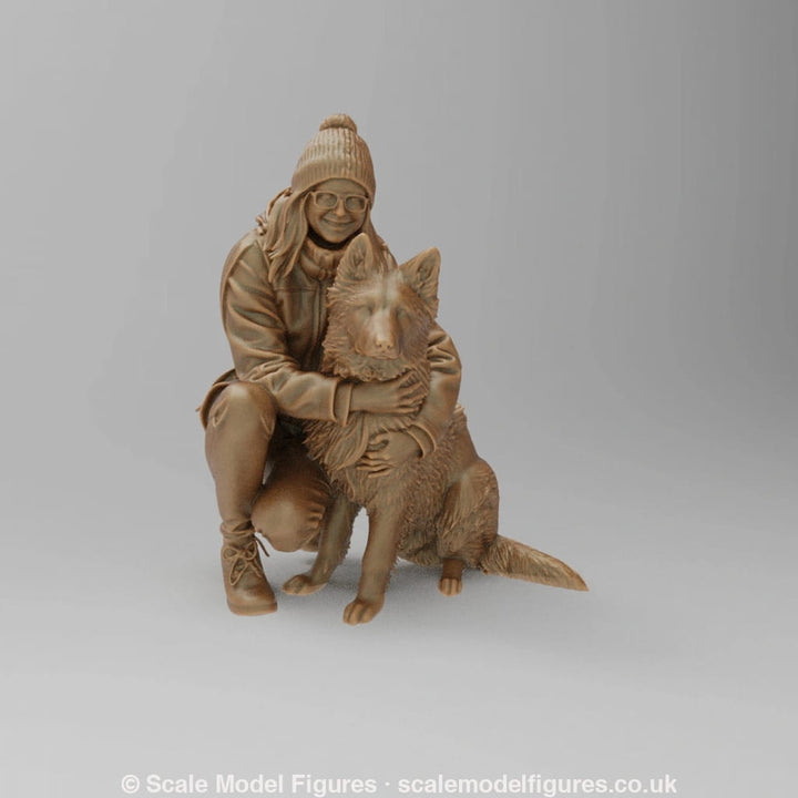 SW8179 Young Girl with Companion - Figure