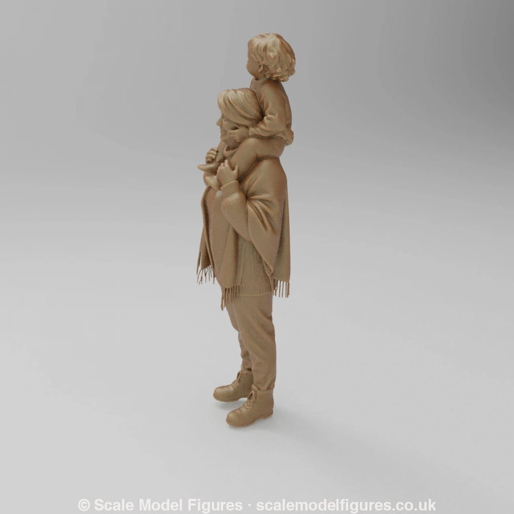 SW8183 Grandma with Child on Shoulders - Figure