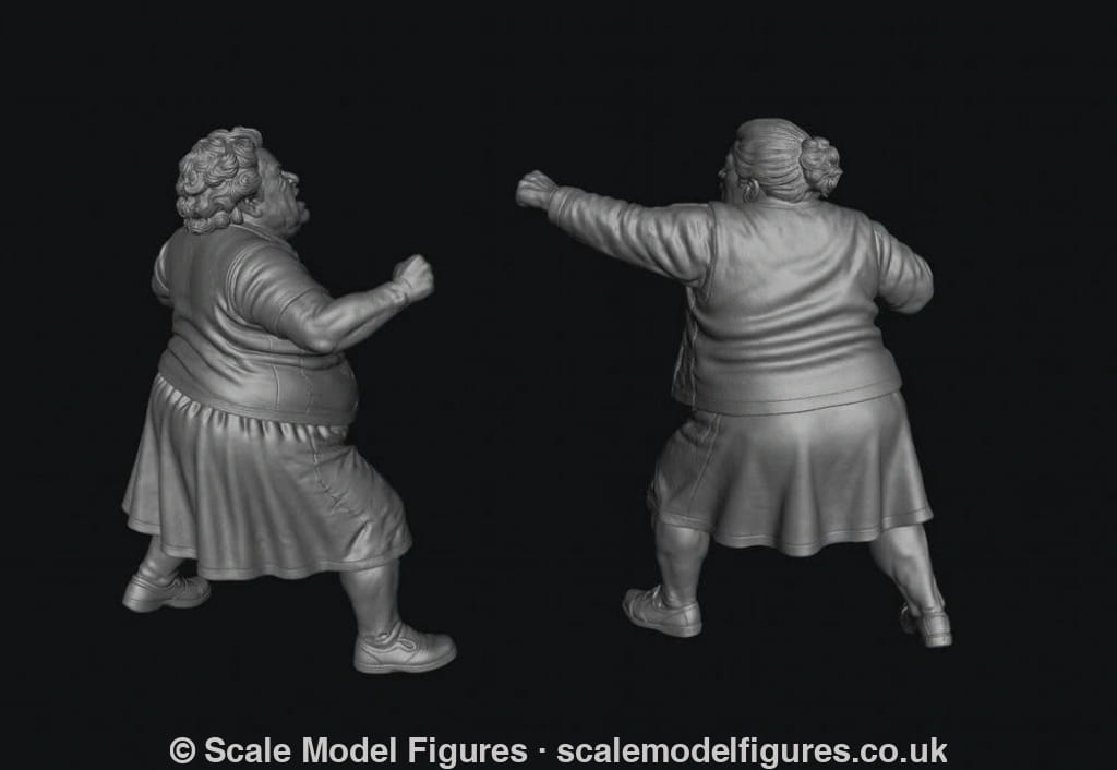 SMF8336 2 Female Pensioners Fighting - Figure