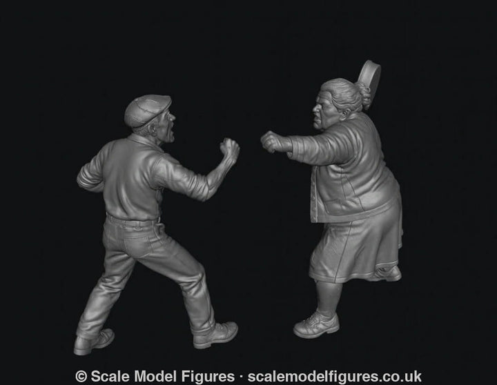 SMF8337 Angry Pensioner Couple Standoff - Figure