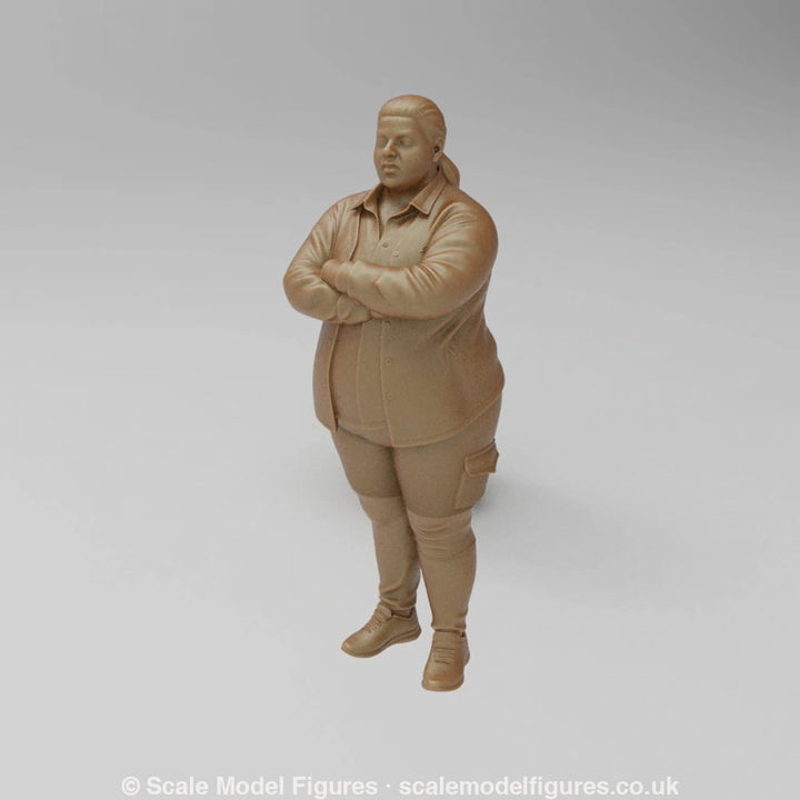 SW9078 Large Female Arms Crossed - Figure