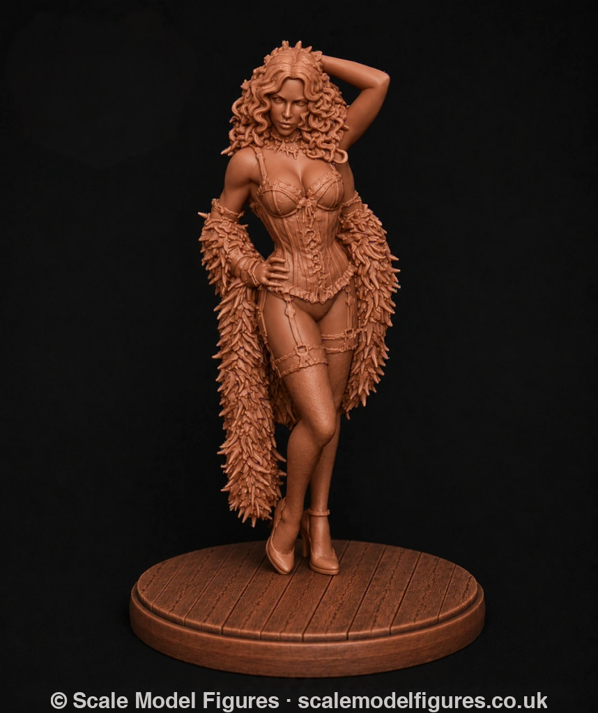 SMF9306 Burlesque Girl Brandy - Figure
