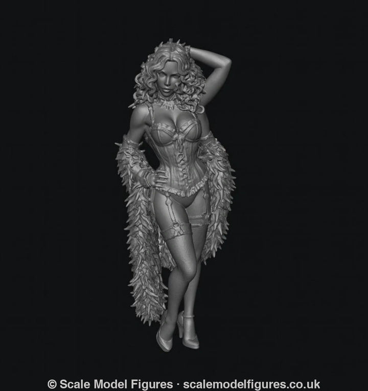SMF9306 Burlesque Girl Brandy - Figure