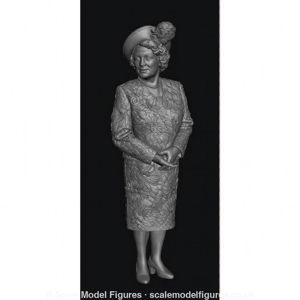 SMF9353 Mrs Hyacinth Bucket - Figure