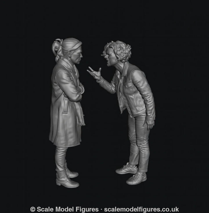 SMF9531 2 Women Arguing in Playground - Figure