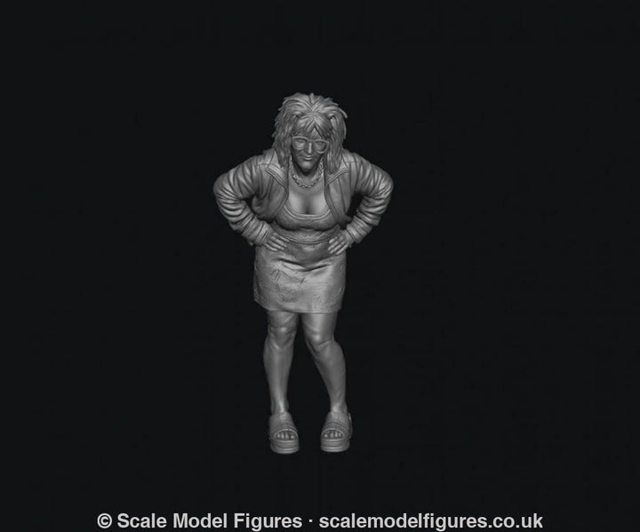 SMF9532 Linda LaHughes - Figure