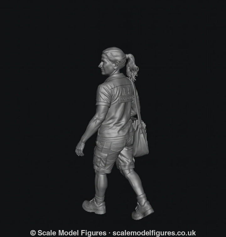 SMF9557 Postal Worker Summer 3 - Figure