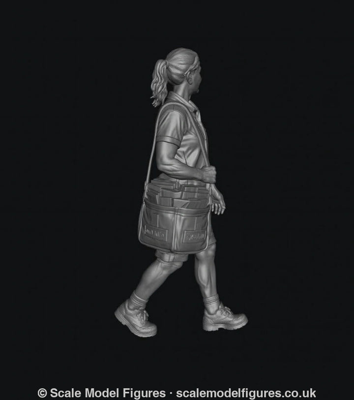 SMF9557 Postal Worker Summer 3 - Figure