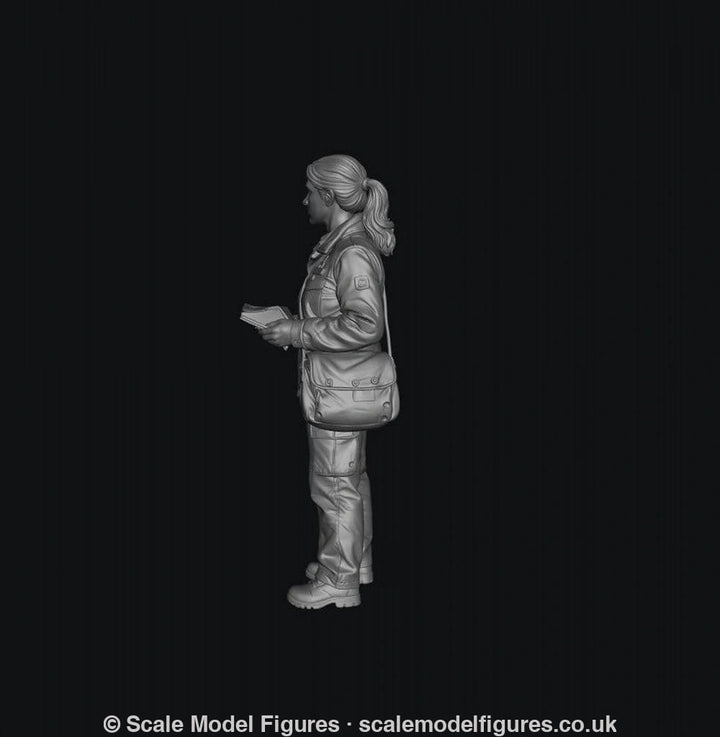 SMF9558 Postal Workers Winter 4 - Figure
