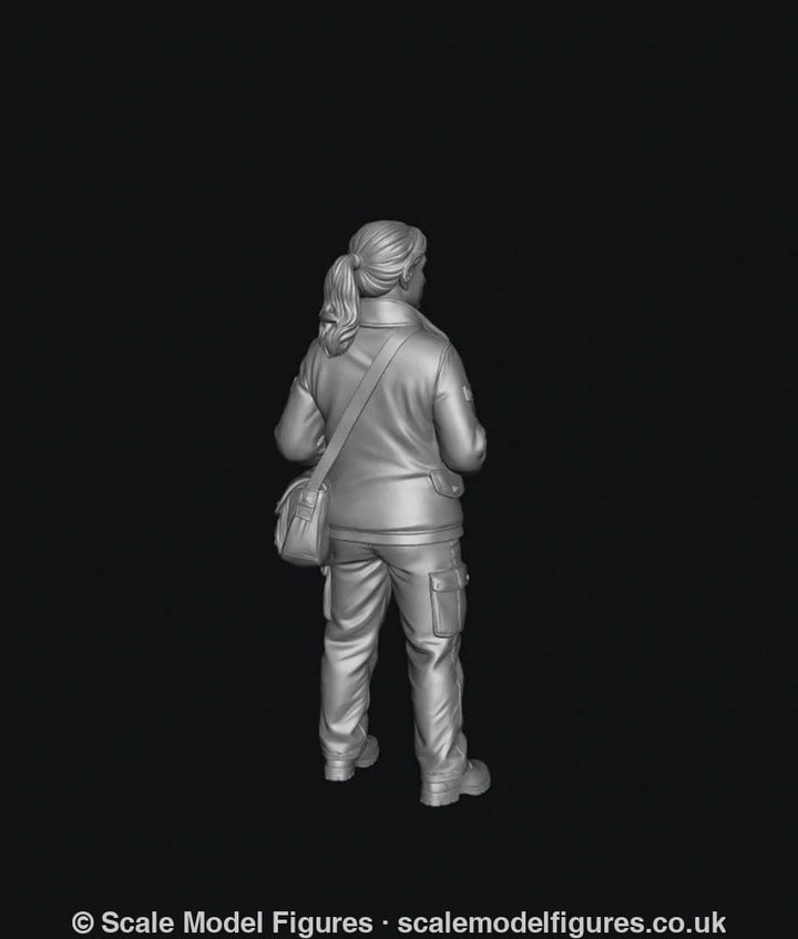 SMF9558 Postal Workers Winter 4 - Figure